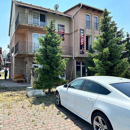 Velvet Motel Hegyeshalom Zewnętrze zdjęcie